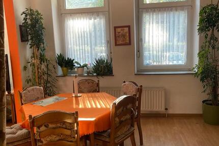 Wohnung Gelsenkirchen Gelsenkirchen-Mitte - 2.5 Zimmer, 60 m&sup2;, 450&euro; | Angebot:27611927