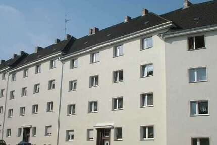 Wohnung Essen Frohnhausen - 2 Zimmer, 61 m&sup2;, 519&euro; | Angebot:23873022