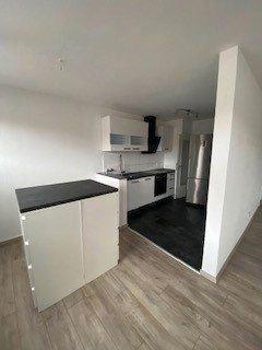 Etagenwohnung Dinslaken Hiesfeld - 3.5 Zimmer, 74 m&sup2;, 703&euro; | Angebot:25988639