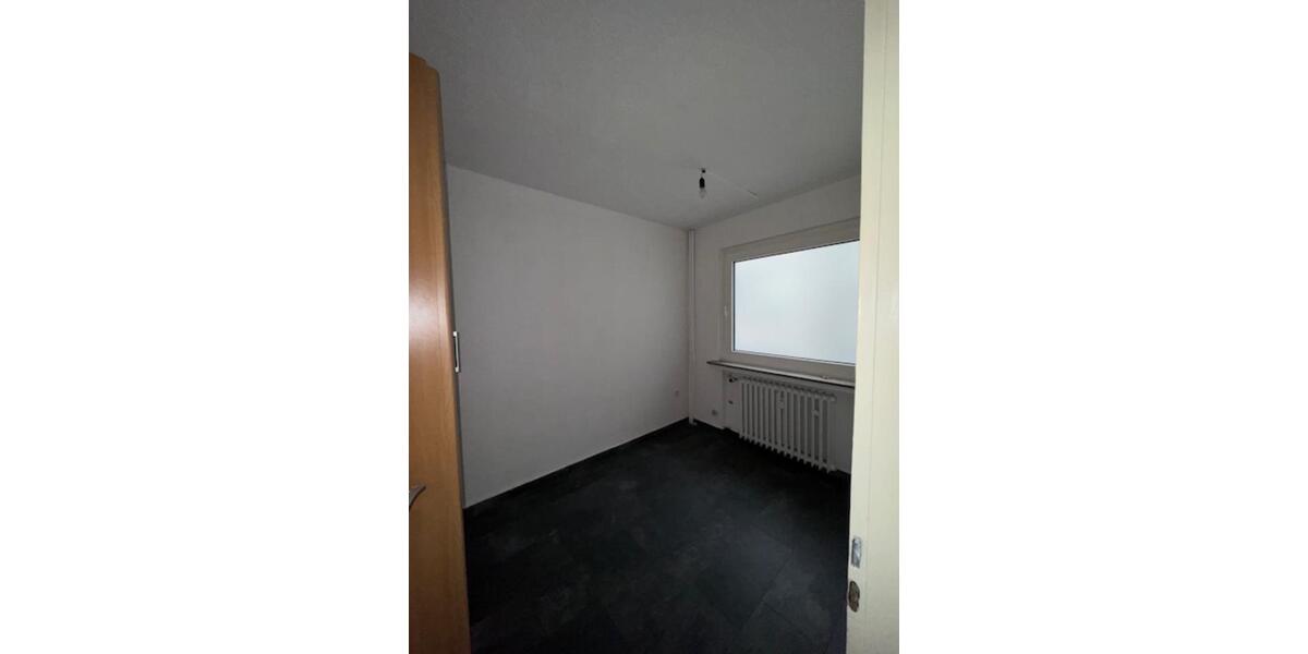 Etagenwohnung Essen Stadtkern - 3 Zimmer, 75 m&sup2;, 640&euro; | Angebot:25216815