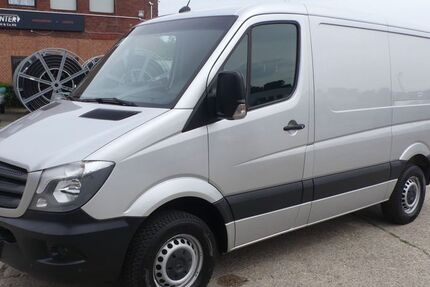 Mercedes-Benz Sprinter 173.737 km 15.950 &euro; Essen 45309