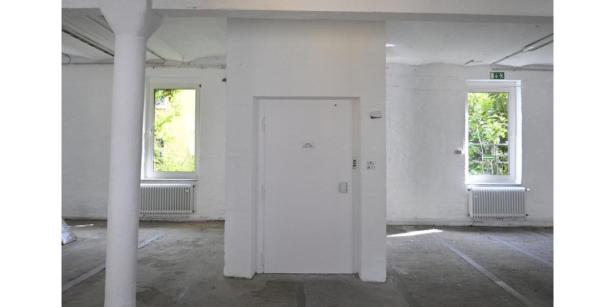 Loft - Studio - Atelier Essen Stadtkern - 1 Zimmer, 193 m&sup2;, 1.444&euro; | Angebot:26563506