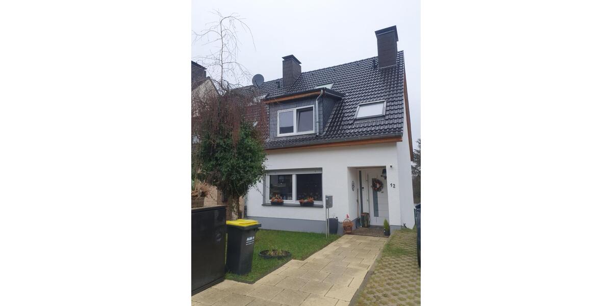 Einfamilienhaus Essen Stadtbezirk IV - 6 Zimmer, 160 m&sup2;, 2.100&euro; | Angebot:24508306