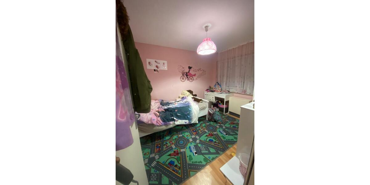 Etagenwohnung Essen Stadtbezirk III - 3 Zimmer, 63 m&sup2;, 510&euro; | Angebot:24935029