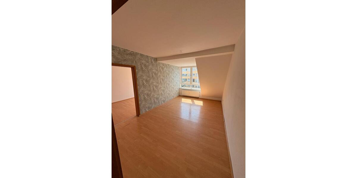 Dachgeschoßwohnung Dinslaken - 2 Zimmer, 50 m&sup2;, 625&euro; | Angebot:25647886