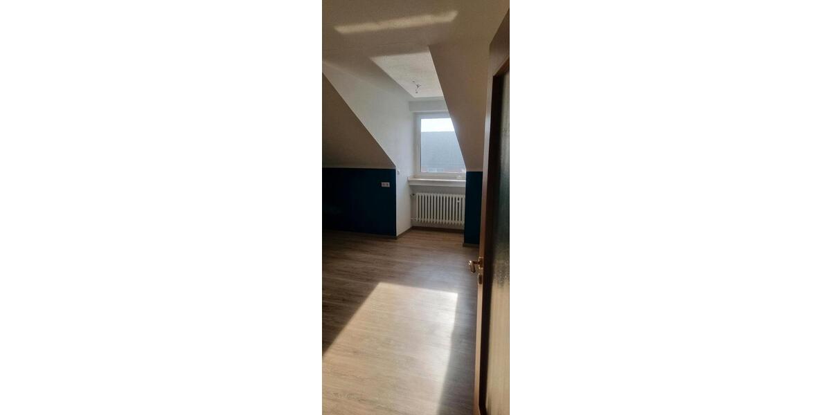 Dachgeschoßwohnung Dorsten Alt-Wulfen - 2 Zimmer, 75 m&sup2;, 655&euro; | Angebot:26623787