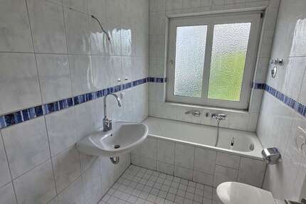 Wohnung Hattingen - 2.5 Zimmer, 61 m&sup2;, 605&euro; | Angebot:27080629