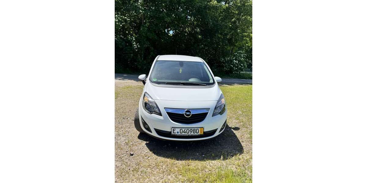 Opel Meriva 144.000 km 5.000 &euro; Essen 45141