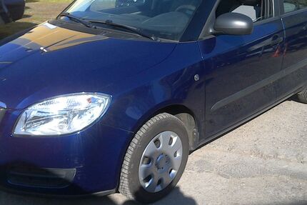 Skoda Fabia 62.000 km 4.900 &euro; Mülheim-Speldorf 45478
