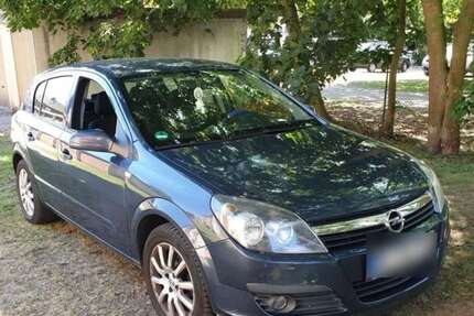 Opel Astra 180.000 km 1.100 &euro; recklinghausen 45663
