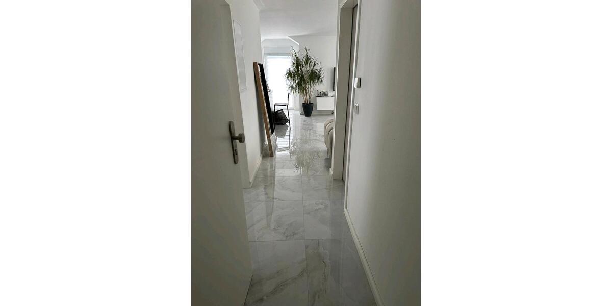 Dachgeschoßwohnung Bochum Bochum-Mitte - 3 Zimmer, 78 m&sup2;, 980&euro; | Angebot:26704953