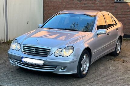 Mercedes-Benz C 180 152.000 km 3.480 &euro; Oberhausen 46049