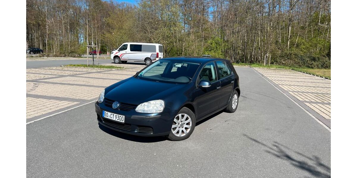 VW Golf 139.000 km 3.500 &euro; Recklinghausen 45665