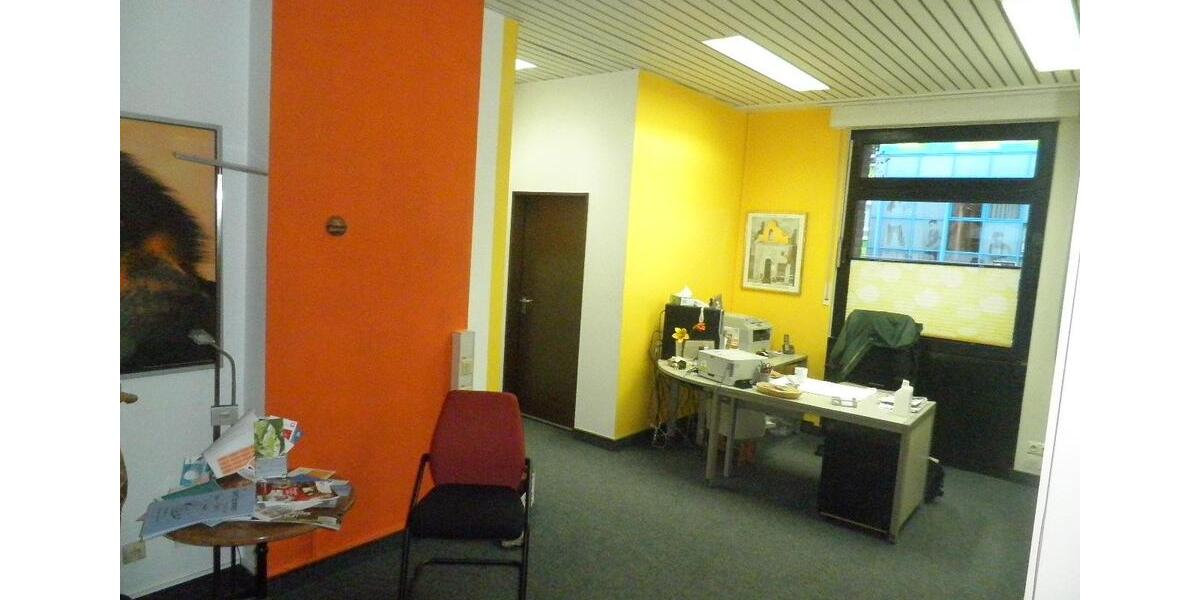 Erdgeschoßwohnung Oberhausen - 3 Zimmer, 64 m&sup2;, 101.000&euro; | Angebot:26134570
