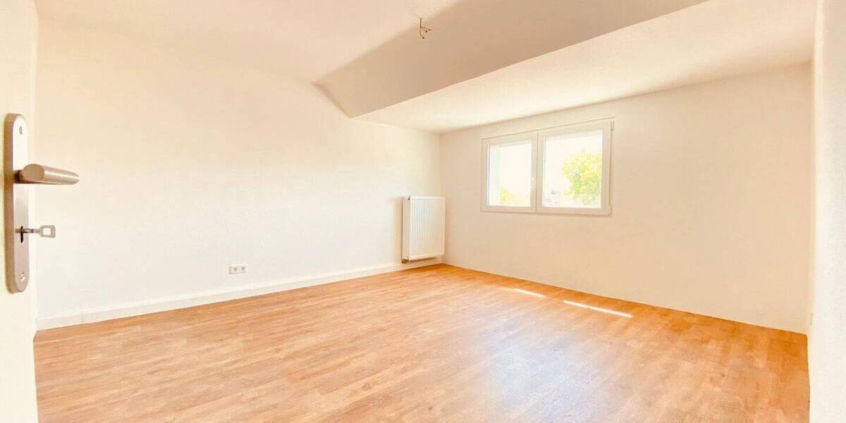Etagenwohnung Bottrop Stadtmitte - 3 Zimmer, 81 m&sup2;, 775&euro; | Angebot:25671788
