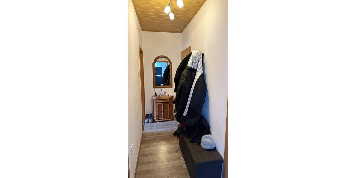 Etagenwohnung Essen Altendorf - 3 Zimmer, 53 m&sup2;, 75.000&euro; | Angebot:25798101