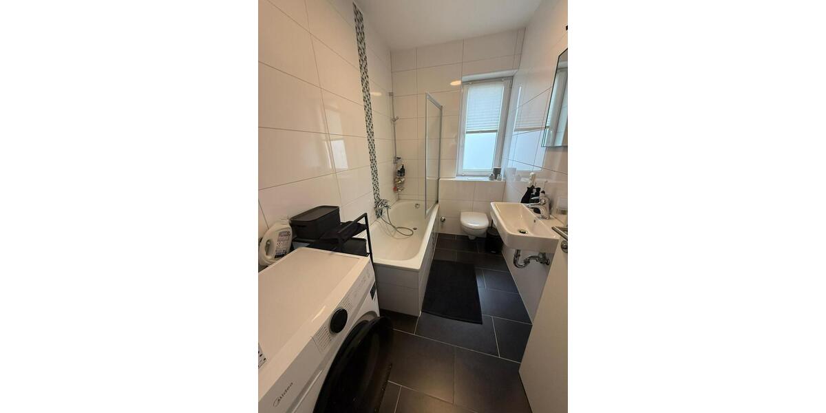 Etagenwohnung Essen Stadtbezirk II - 2 Zimmer, 64 m&sup2;, 718&euro; | Angebot:26407225