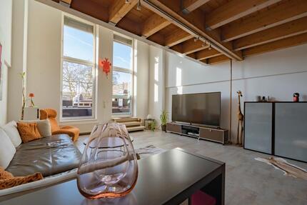 Haus Essen Stadtbezirk VIII - 4 Zimmer, 270 m&sup2;, 750.000&euro; | Angebot:26122103