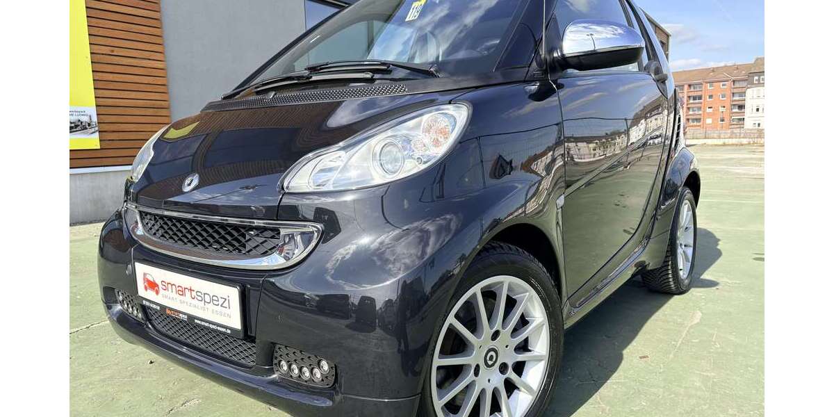 Smart forTwo 48.673 km 8.499 &euro; Essen 45136