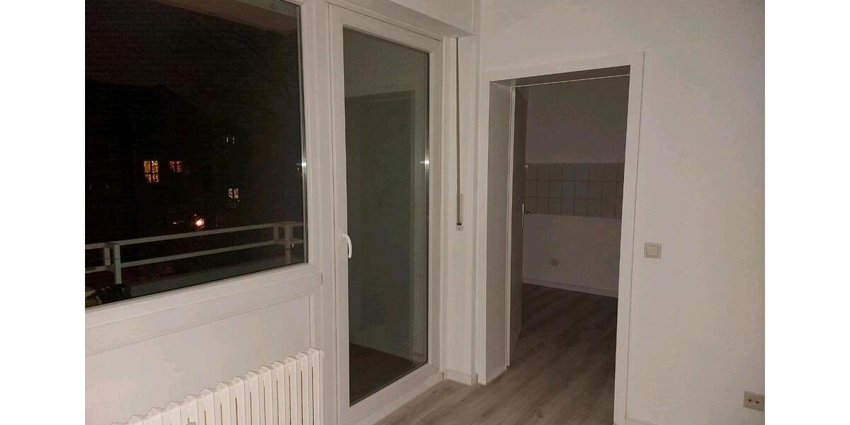 Etagenwohnung Essen Stadtbezirk VI - 1 Zimmer, 57 m&sup2;, 144.000&euro; | Angebot:24346467