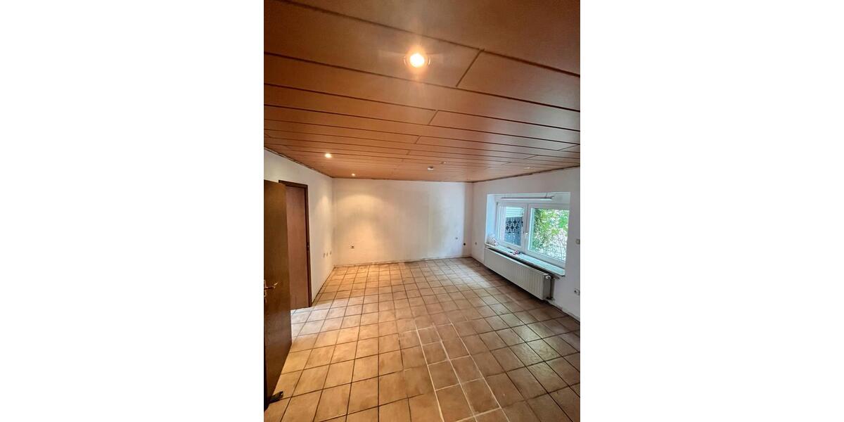 Einfamilienhaus Gelsenkirchen Ückendorf - 7 Zimmer, 160 m&sup2;, 250.000&euro; | Angebot:26498262