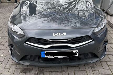 Kia ceed Sportswagon 7.820 km 19.000 &euro; Gelsenkirchen 45886