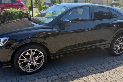 Audi Q3 12.500 km 42.850 &euro; Oberhausen 46147