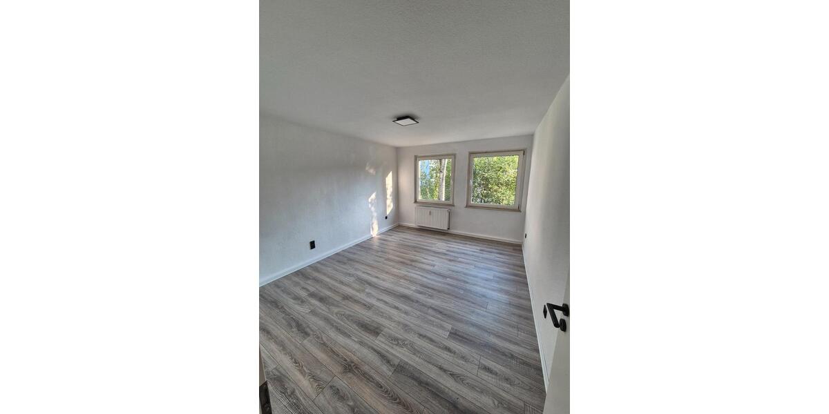 Erdgeschoßwohnung Essen Stadtbezirk III - 2 Zimmer, 57 m&sup2;, 485&euro; | Angebot:26023941