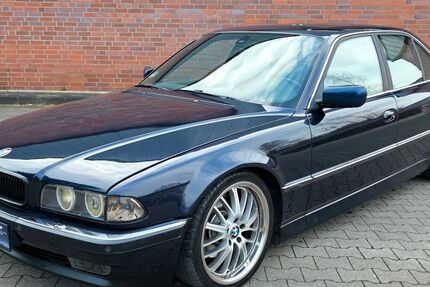 BMW 740 182.000 km 13.950 &euro; Herne (NRW) 44628