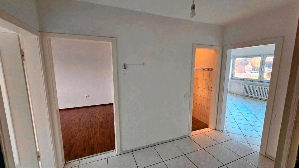Etagenwohnung Essen Stadtbezirk VI - 3 Zimmer, 68 m&sup2;, 780&euro; | Angebot:26036968
