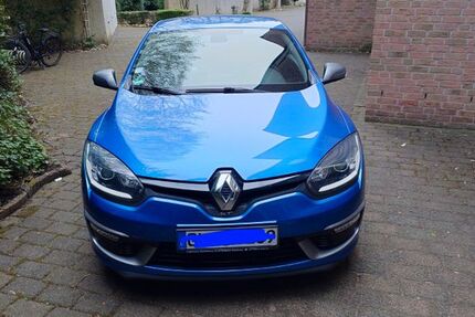 Renault Megane 147.100 km 9.200 &euro; Gelsenkirchen 45894