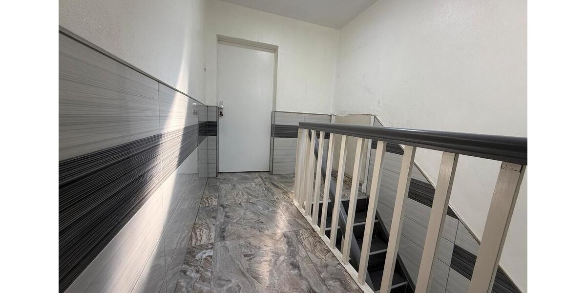 Dachgeschoßwohnung Gelsenkirchen Buer - 3.5 Zimmer, 65 m&sup2;, 750&euro; | Angebot:25840848