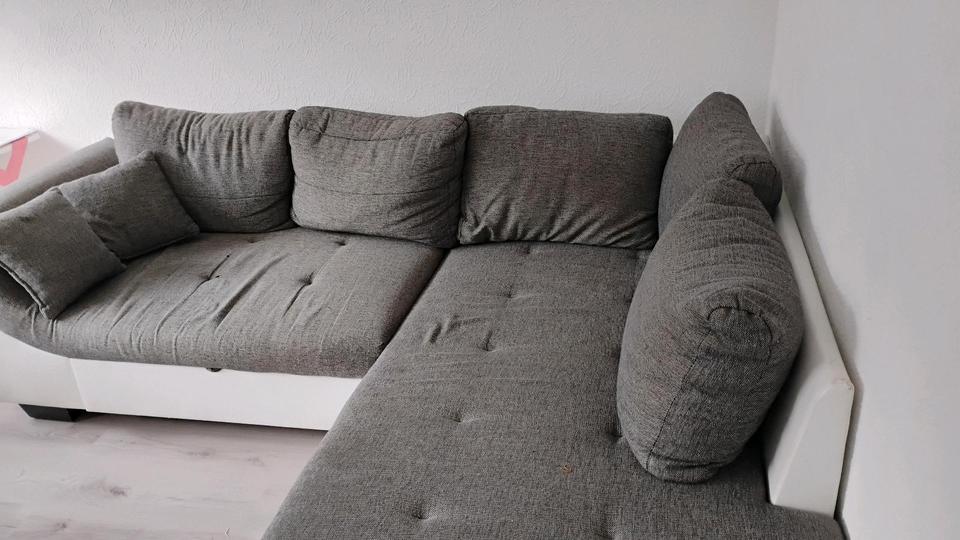 Etagenwohnung Essen Stadtbezirk IV - 1 Zimmer, 1 m&sup2;, 300&euro; | Angebot:25961815