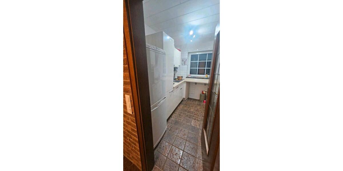 Erdgeschoßwohnung Essen Frillendorf - 3 Zimmer, 75 m&sup2;, 1.100&euro; | Angebot:25872696