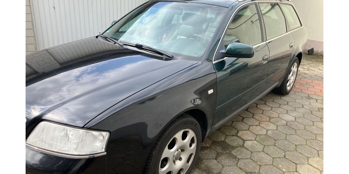 Audi quattro 253.000 km 1.555 &euro; Waltrop 45731
