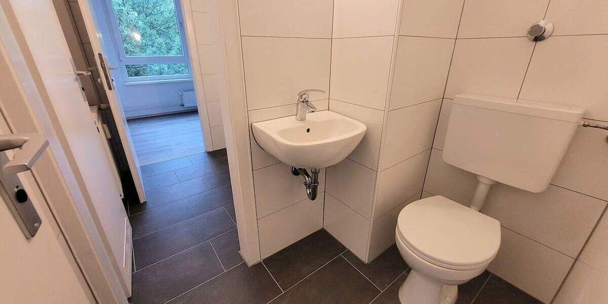 Etagenwohnung Essen Freisenbruch - 4 Zimmer, 82 m&sup2;, 721&euro; | Angebot:25699063