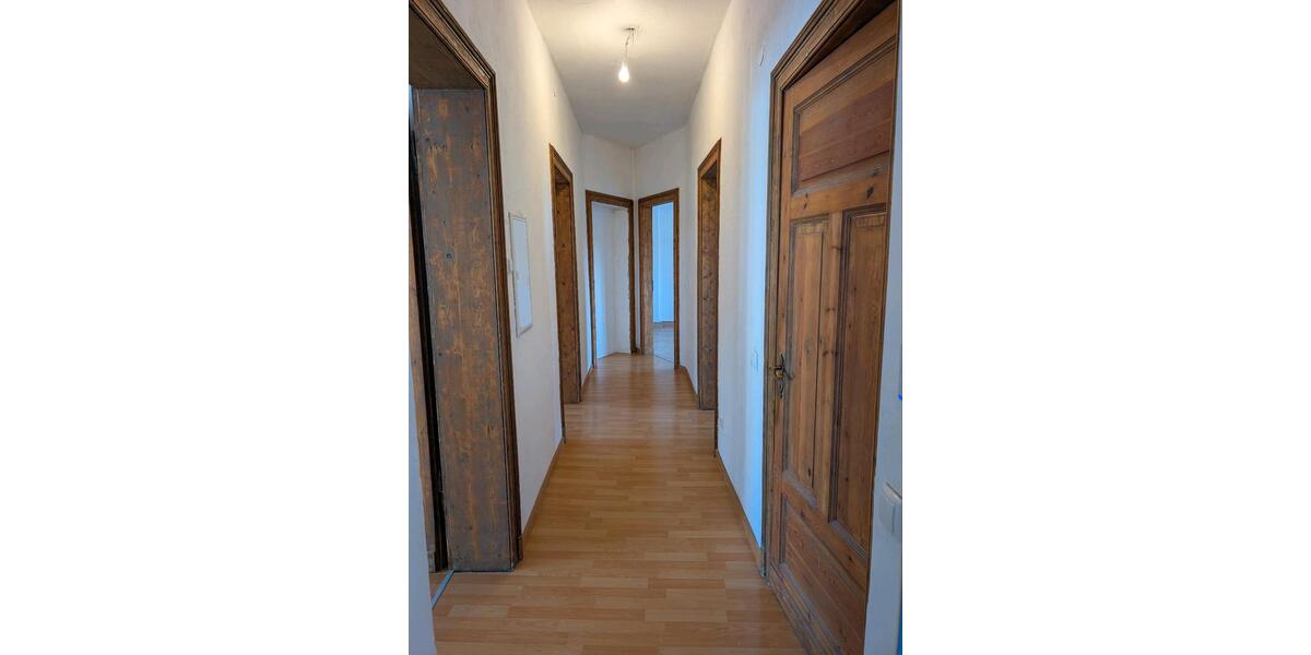 Etagenwohnung Datteln - 3 Zimmer, 100 m&sup2;, 750&euro; | Angebot:25656573