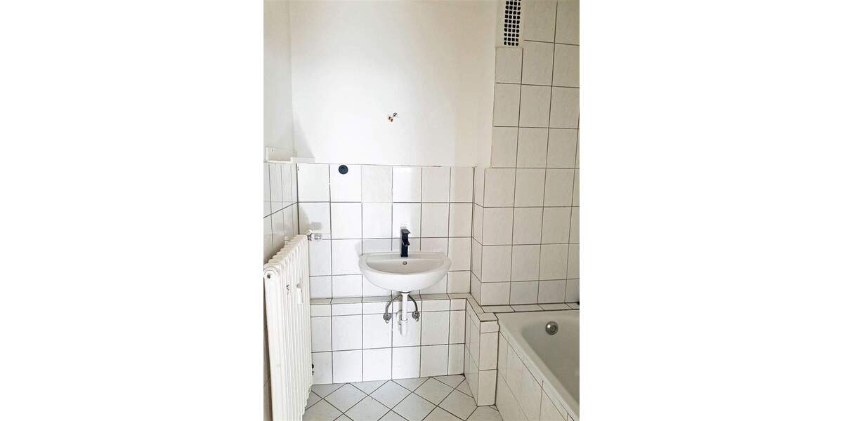 Etagenwohnung Gelsenkirchen Beckhausen - 3 Zimmer, 75 m&sup2;, 420&euro; | Angebot:25740180