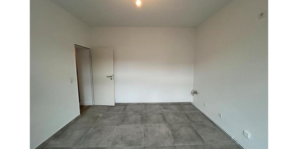 Etagenwohnung Essen Stadtbezirk VII - 2 Zimmer, 62 m&sup2;, 450&euro; | Angebot:25756970