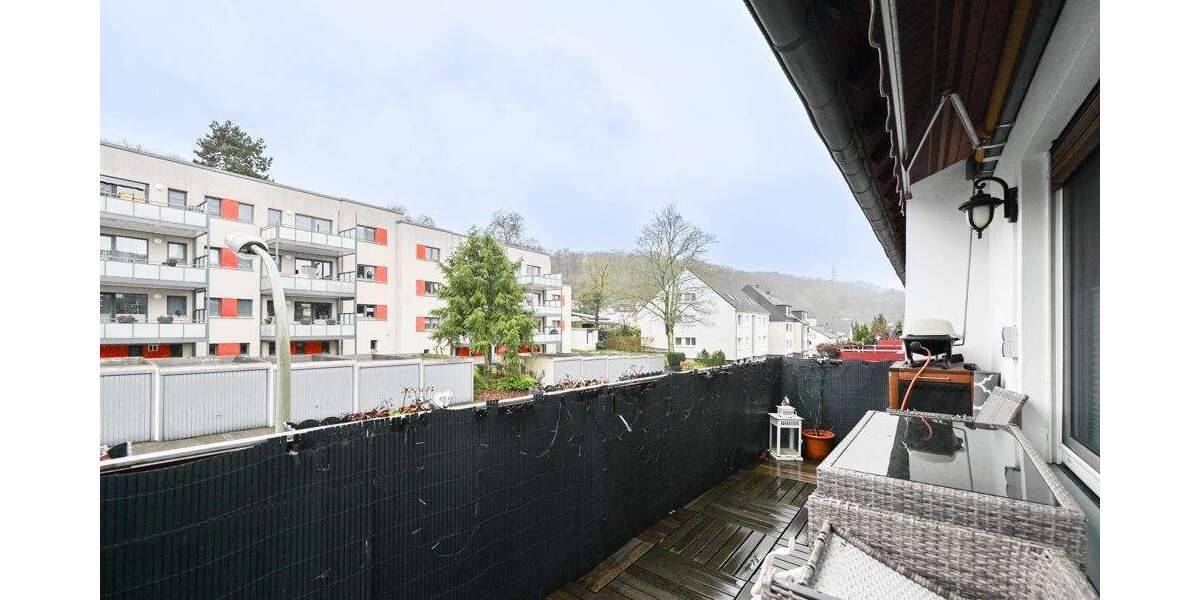 Etagenwohnung Hattingen - 3 Zimmer, 96 m&sup2;, 239.000&euro; | Angebot:25687031