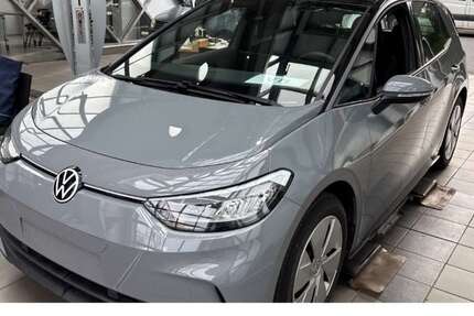 VW ID.3 23.659 km 26.929 &euro; Herten 45701