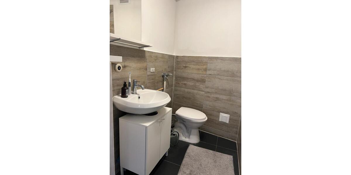 Etagenwohnung Bochum - 2 Zimmer, 61 m&sup2;, 780&euro; | Angebot:25840844