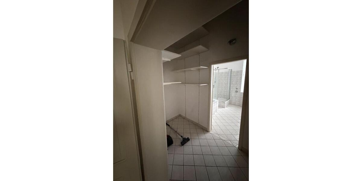 Etagenwohnung Recklinghausen - 3.5 Zimmer, 114 m&sup2;, 1.100&euro; | Angebot:25979651