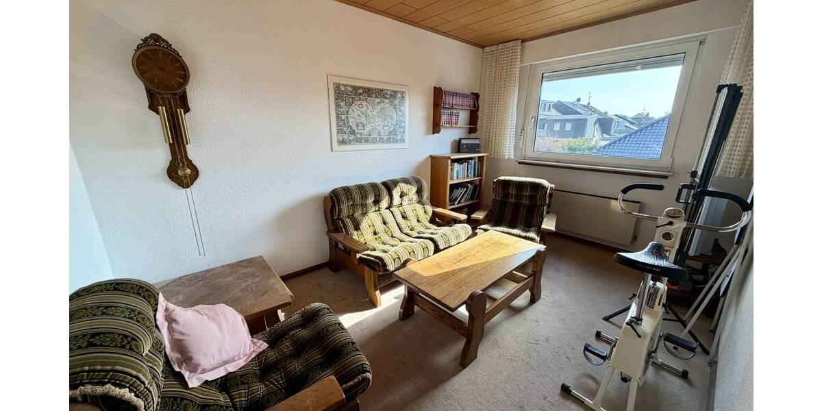 Doppelhaushälfte Dinslaken Bruch - 3 Zimmer, 100 m&sup2;, 340.000&euro; | Angebot:25999213