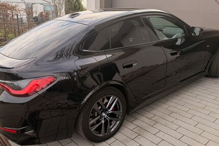 BMW i4 53.000 km 41.900 &euro; Witten 58453