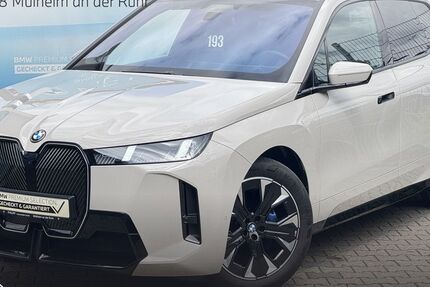 BMW iX 24.570 km 78.990 &euro; Mülheim an der Ruhr 45478