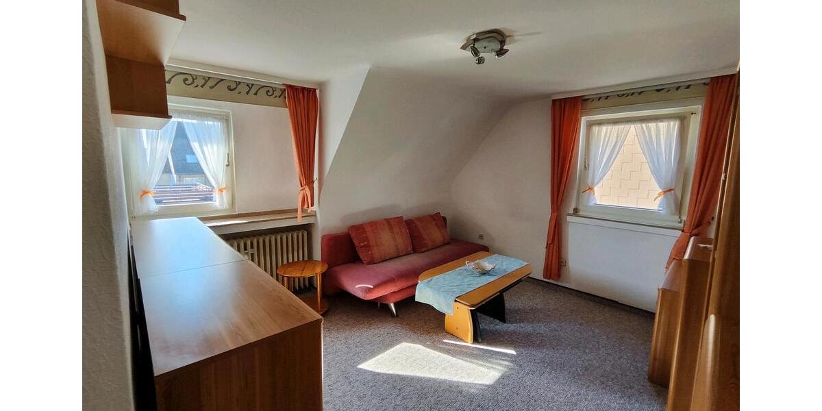 Dachgeschoßwohnung Gladbeck - 2.5 Zimmer, 40 m&sup2;, 500&euro; | Angebot:26689297