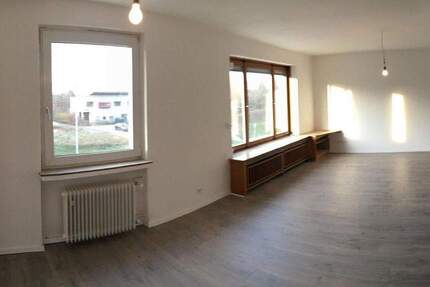 Wohnung Witten Mitte - 3 Zimmer, 90 m&sup2;, 790&euro; | Angebot:25716417