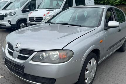 Nissan Almera 85.000 km 1.950 &euro; Bottrop 46238