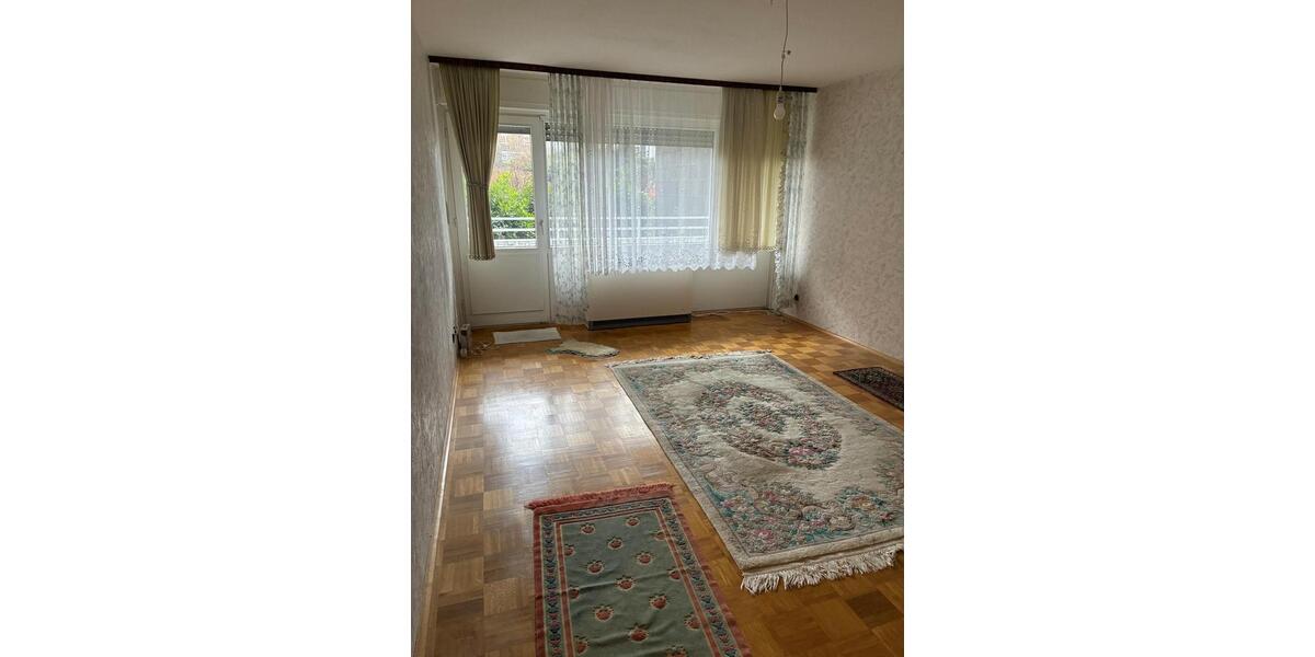 Hochparterre Essen Stadtbezirk VII - 3.5 Zimmer, 84 m&sup2;, 139.000&euro; | Angebot:26167331